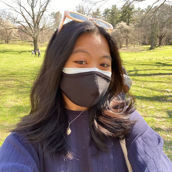 Meet your Posher, Erynn - Picture 2 of 2